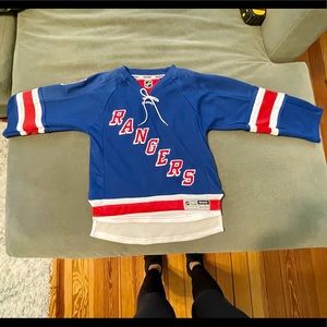 Youth S/M New York Rangers Jersey